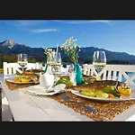 Guest house Bluebird 3*