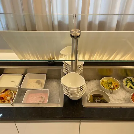 בית הארחה Bluebird Apartments לצכאך אובר דם פאקרסי